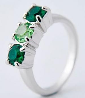 Brand New 10k Emerald White Gold Sapphire Wedding Ring - Size 7.5