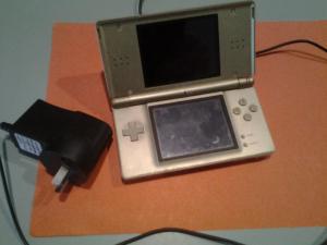 Nintendo DS Lite gold series