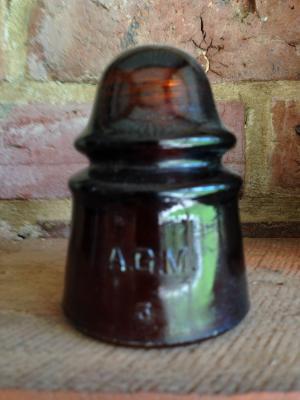 Nice AGM Amber Insulator