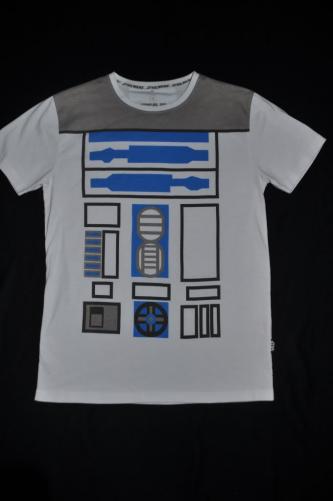 Star Wars T-Shirt - Size Small